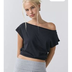 Urban Outfitters Black Off-Shoulder Crop Top